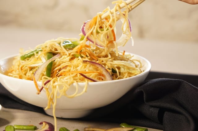 Hakka Noodles.