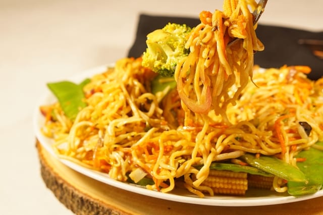Lo Mein.