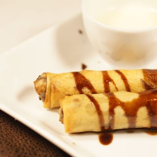 Chocolate Spring Rolls (2 pcs)