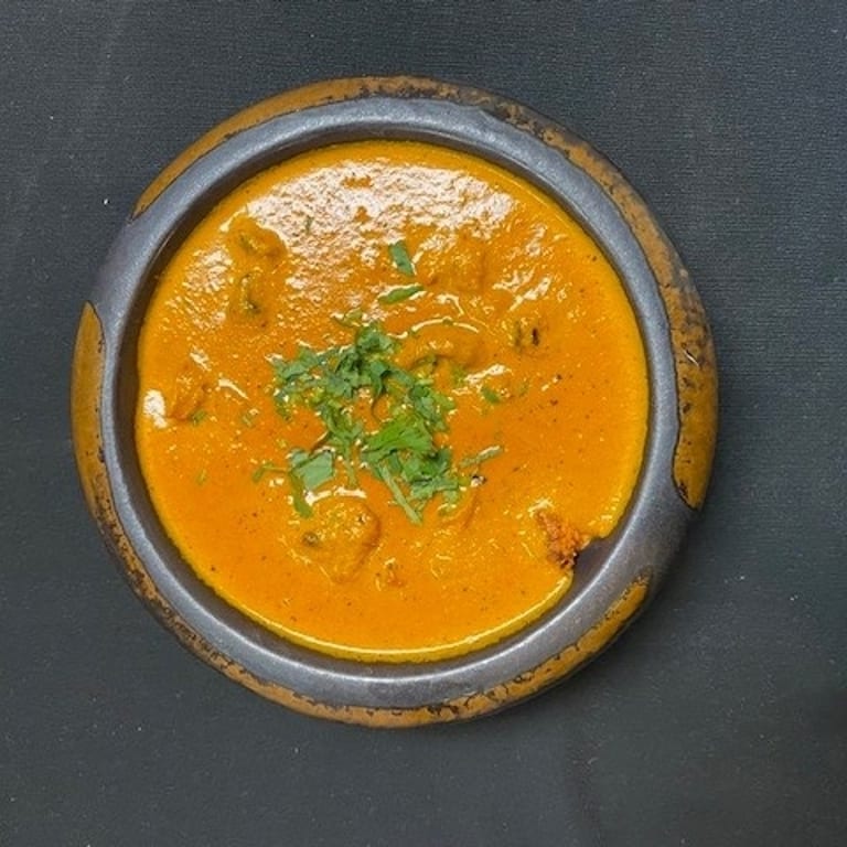 Delicious Chicken Tikka Experience